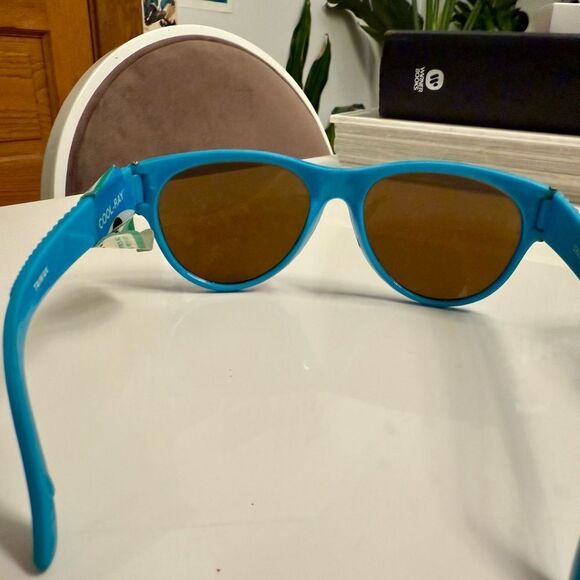 Super Cool True Vintage 1970s Neon Aqua 3D Geometric Ribbed Texture Sunglasses main image 5